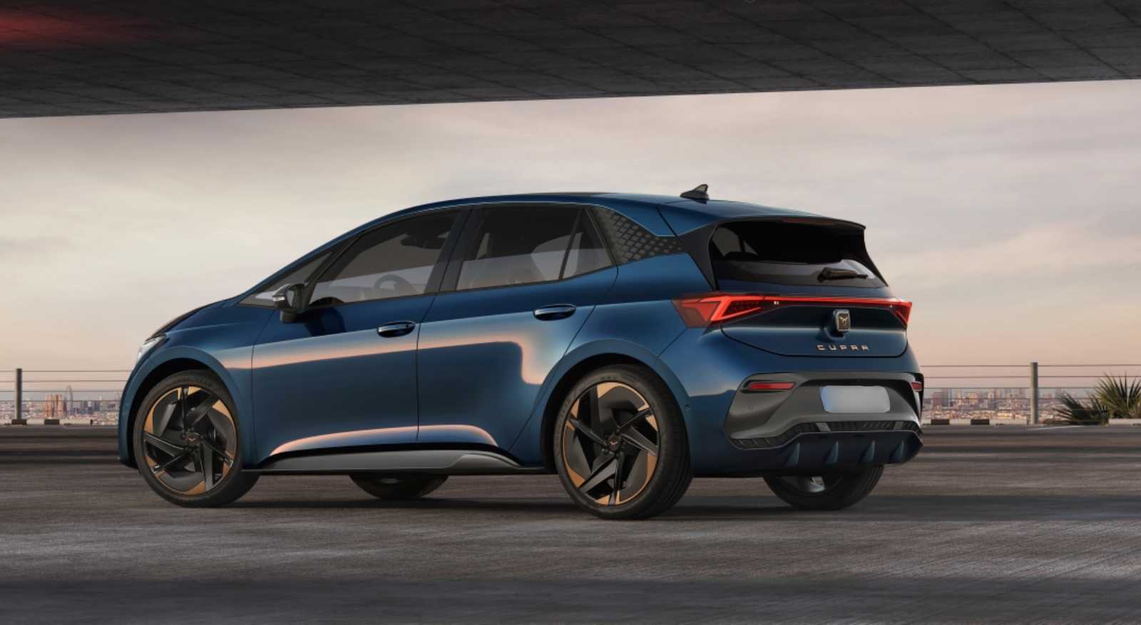 CUPRA Born Llantas CUPRA Born Faros Traseros