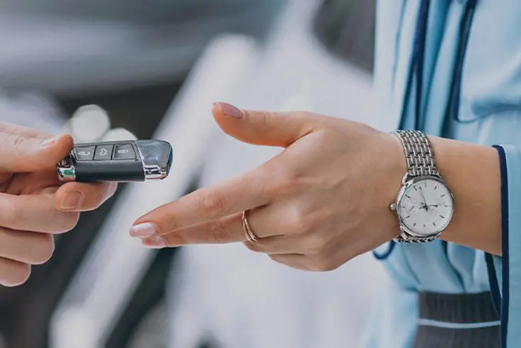 comprar coche a final de año impuesto